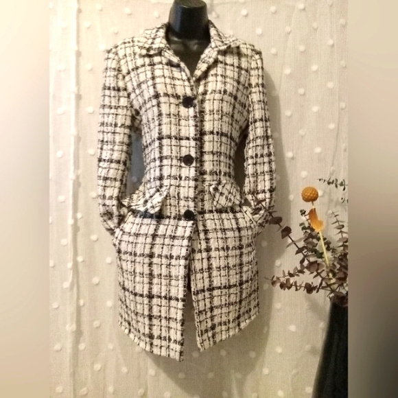 hazel Jackets & Blazers - NWOT Coat